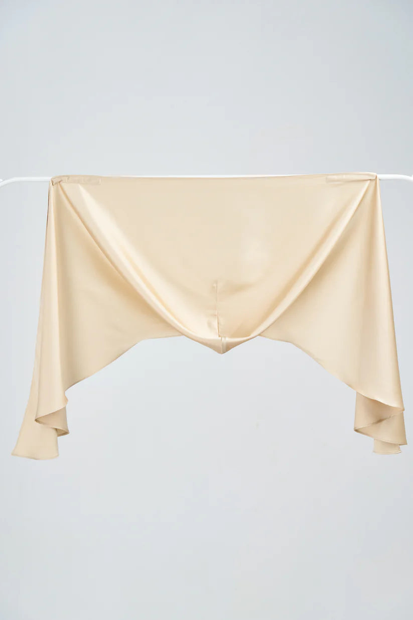 Hoodie Armani Satin de Soie- Beige vanille.