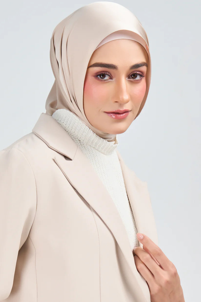 Hoodie Armani Satin de Soie –Beige naturelle