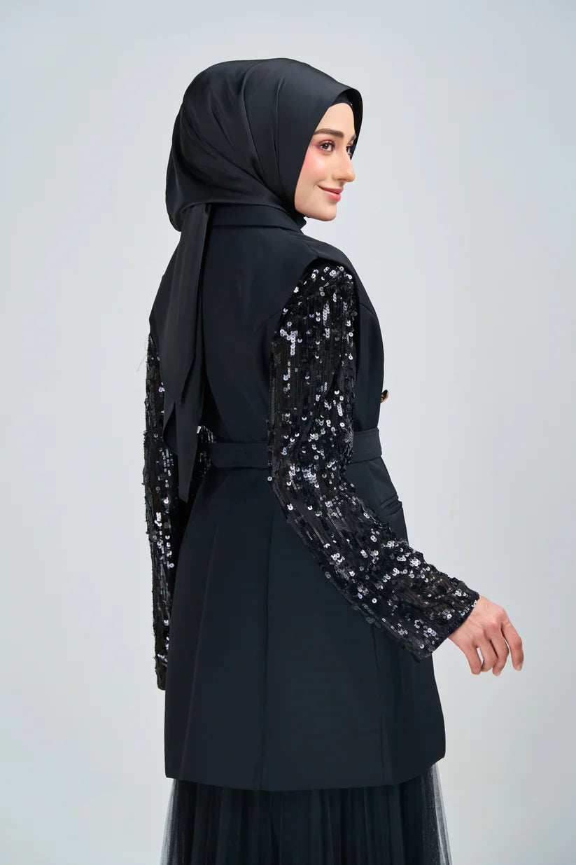 Hoodie Armani Satin de Soie – Noir Corbeau