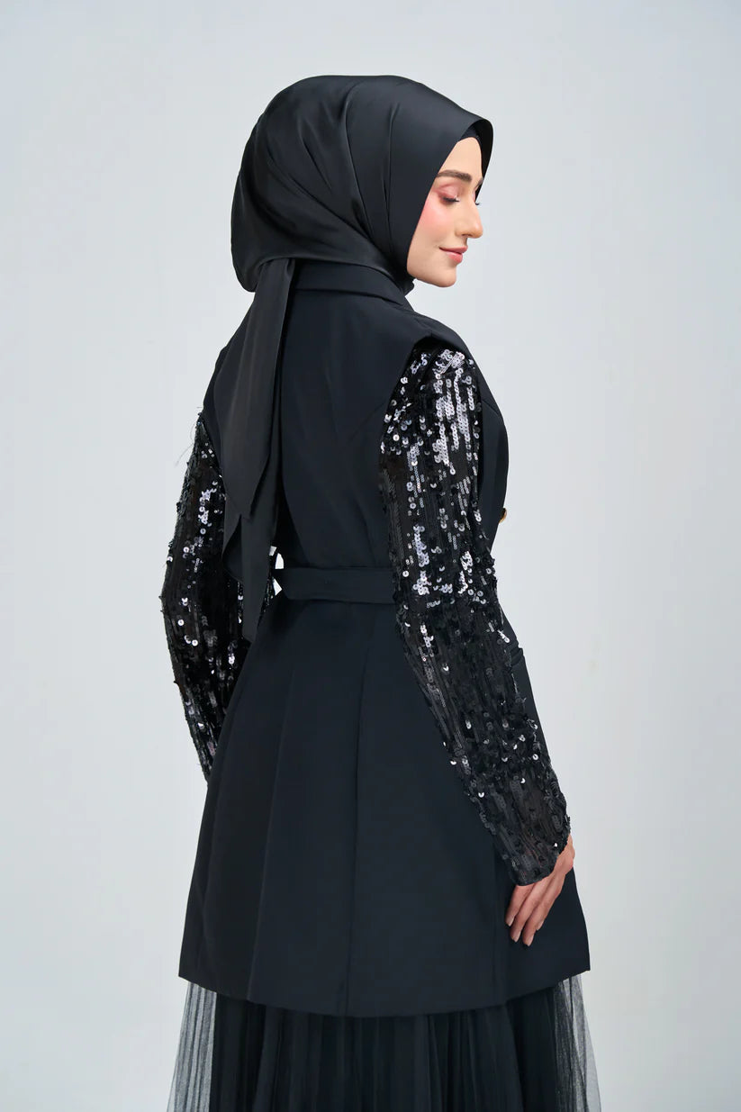 Hoodie Armani Satin de Soie – Noir Corbeau