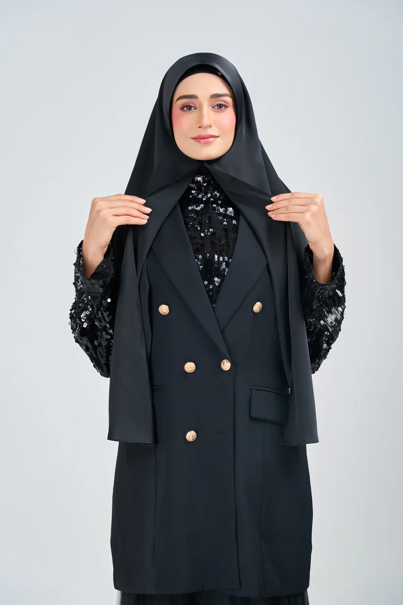 Hoodie Armani Satin de Soie – Noir Corbeau